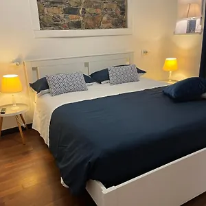 golfo-dei-poeti-apartment.hotelitalianriviera.com/